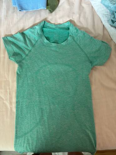 Lululemon Swiftly Tech Short Sleeve