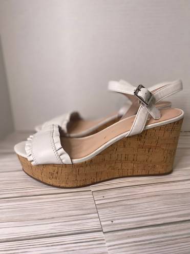 Kate Spade Tomas Wedge Sandals Size 9.5 NWOT