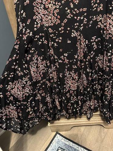 Free People  back seat glamour floral skirt size 4