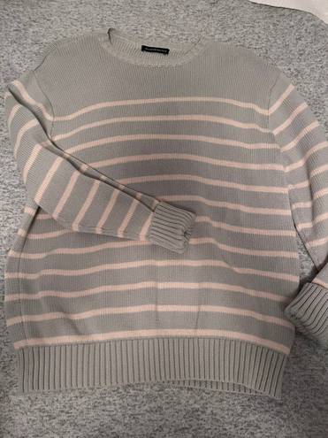 Brandy Melville Sweater