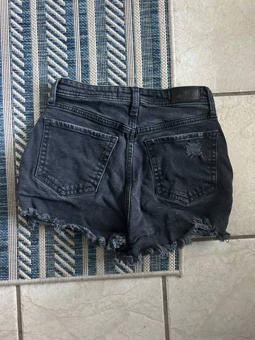 Hollister High-rise Mom Shorts