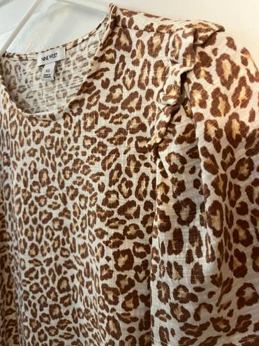 Nine West short sleeve animal print top