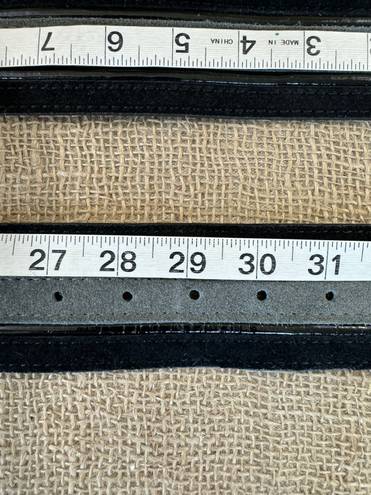 White House | Black Market WHBM Wide Black And Gray Leather Suede Belt S 27-31 Inches 