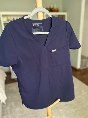 FIGS Scrubs Set