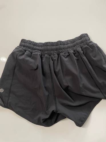 Lululemon Hotty Hot Shorts 4”