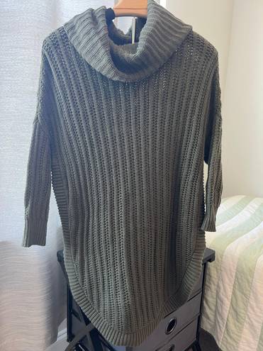 EXPRESS Sweater