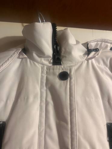 GUESS White Ski Jacket