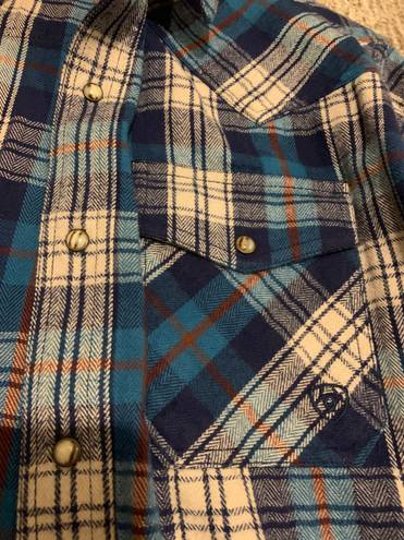 Ariat Button Up Flannel