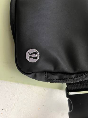 Lululemon belt bag