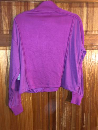 Danskin NWT  Piped Scuba Half Zip Pullover - Medium