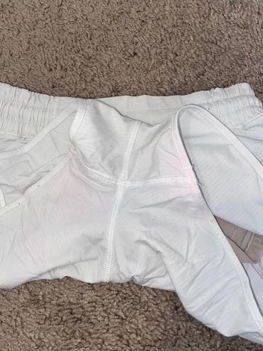 Lululemon Hotty Hot Short 2.5”