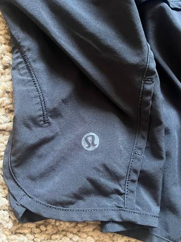 Lululemon Speed Up Shorts 2.5”