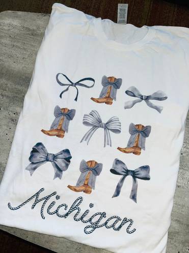 The Vintage Shop University Of Michigan Tshirt 