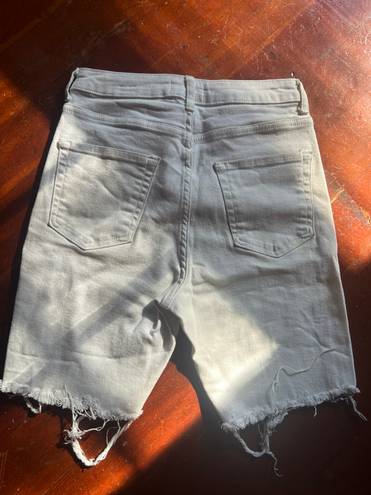 Bermuda White  Shorts