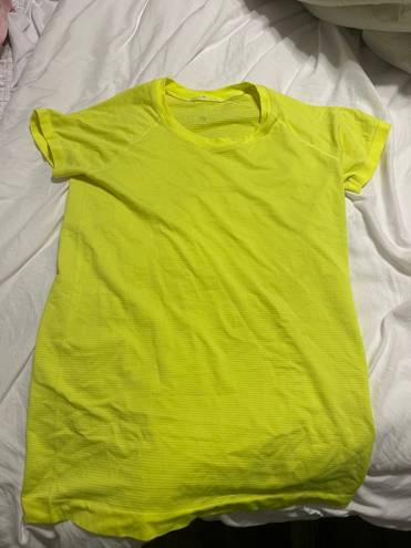 Lululemon Swiftly Tech Short Sleeve