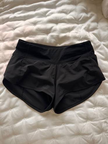 Lululemon Hotty Hot Short 2.5”