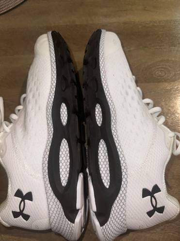 Under Armour HOVR Infinite Tennis Shoes