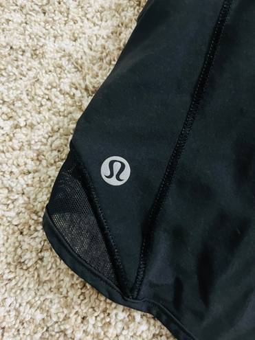 Lululemon Hotty Hot Short 2.5”