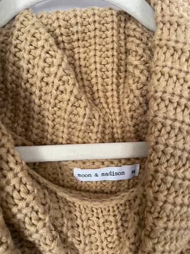 Moon & Madison cropped cowlneck knit sweater mustard yellow women’s sz Medium