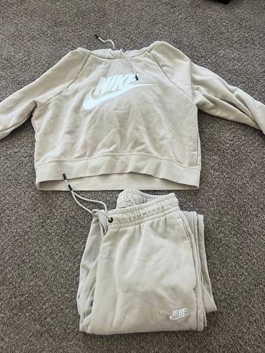 Nike sweat set