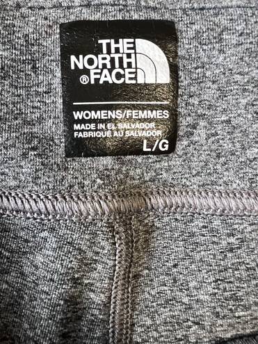 The North Face Yoga Legging Activewear Capri’s Size Large