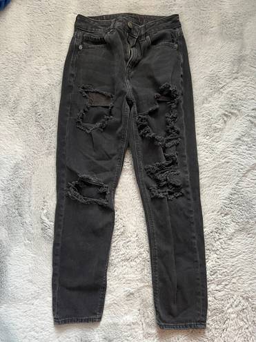 American Eagle Outfitters “Mom” Jeans