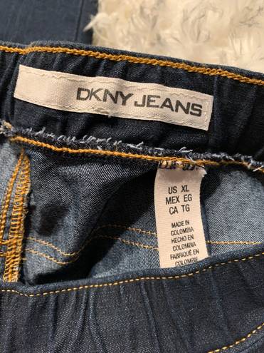 DKNY Jeans