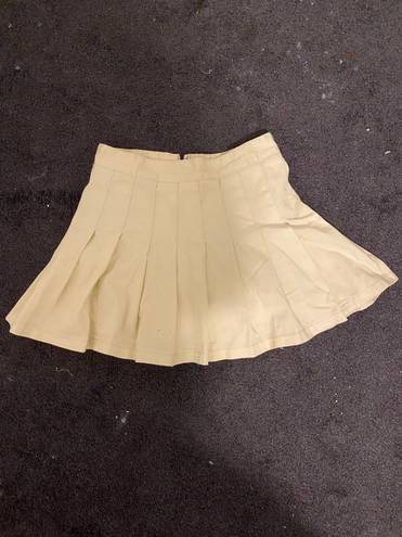 Brandy Melville White Danna Skirt