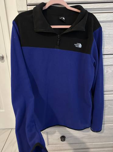 The North Face Pullover