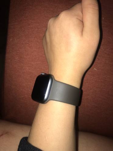 Apple Watch Series 4 42mm black