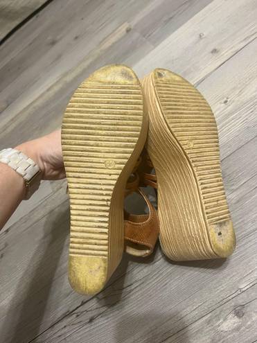 Leather Platform Sandals Size 6.5