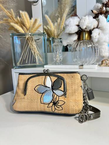Coach Straw Leather Wristlet Floral Kiss Lock Unique and Rare Special Edition