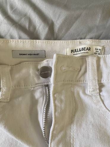 Pull & Bear High Waisted White Jean