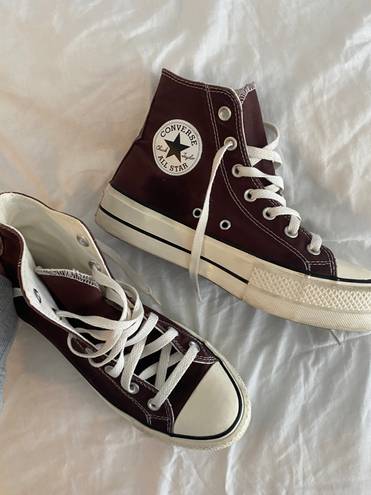 Converse brown