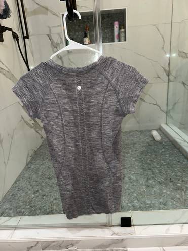 Lululemon Swiftly Tech Short Sleeve