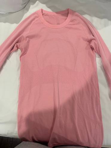 Lululemon Baby pink Swiftly