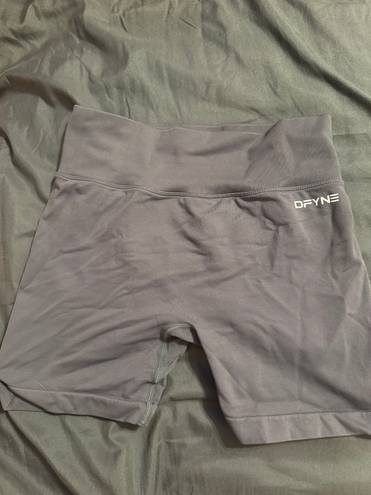 DFYNE Dynamic shorts