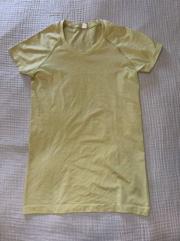 Lululemon Swiftly Tech Short Sleeve