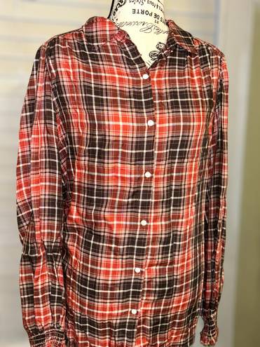 Max Studio Women’s Size Large Red Tartan Plaid Button Down Shirt • Shirred Cuffs