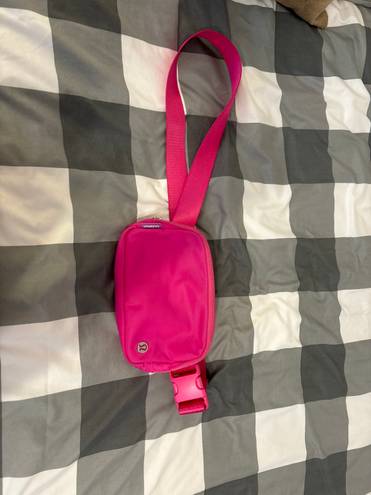 Lululemon Sonic Pink  Belt Bag