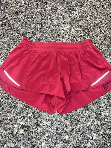 Lululemon Hotty Hot Short 2.5”