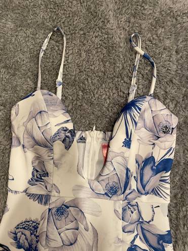 Blue And White Floral Dress Size M