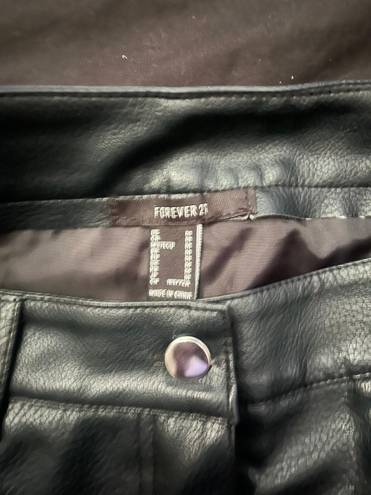 Black leather skirt Size M