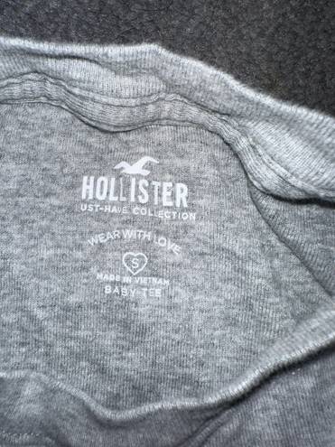 Hollister Baby Tee