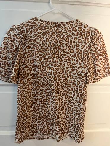 Nine West short sleeve animal print top