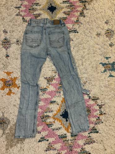 American Eagle Outfitters “Mom” Jeans