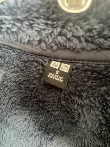 Uniqlo Fuzzy Jacket