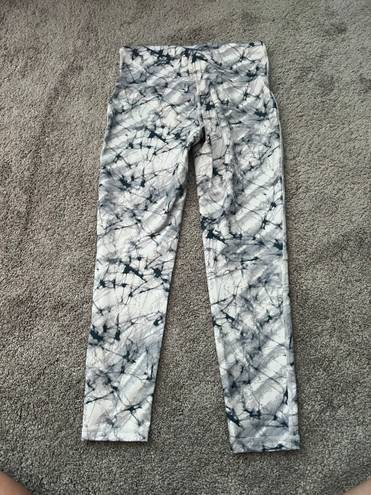 Xersion Train Leggings