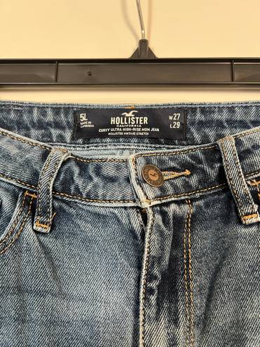 Hollister High-rise Mom Shorts