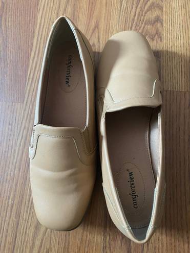 Comfort View Tan Camel Leather flat